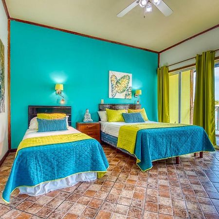 Los Balcones Over The Sea Hotel Bocas del Toro Exterior foto