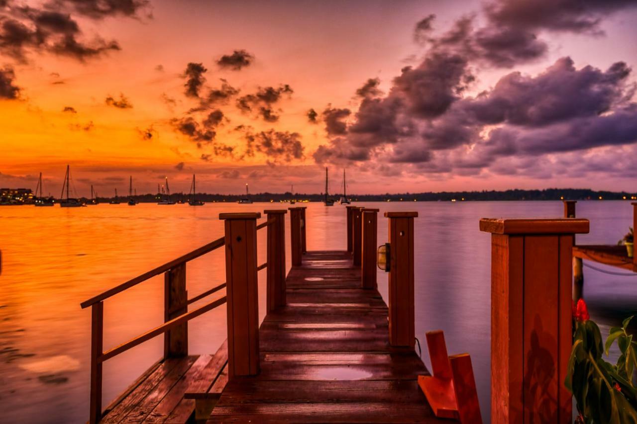 Los Balcones Over The Sea Hotel Bocas del Toro Exterior foto