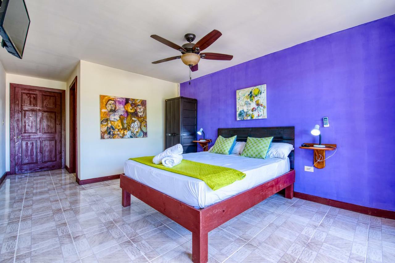 Los Balcones Over The Sea Hotel Bocas del Toro Exterior foto