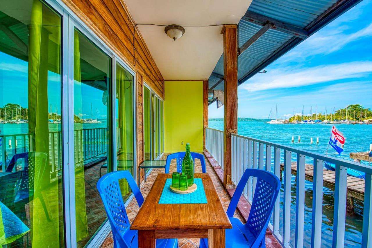 Los Balcones Over The Sea Hotel Bocas del Toro Exterior foto